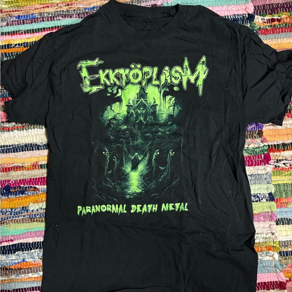 🤑 5 for $25 
🖤 Ekktoplasm band UV Shirt
